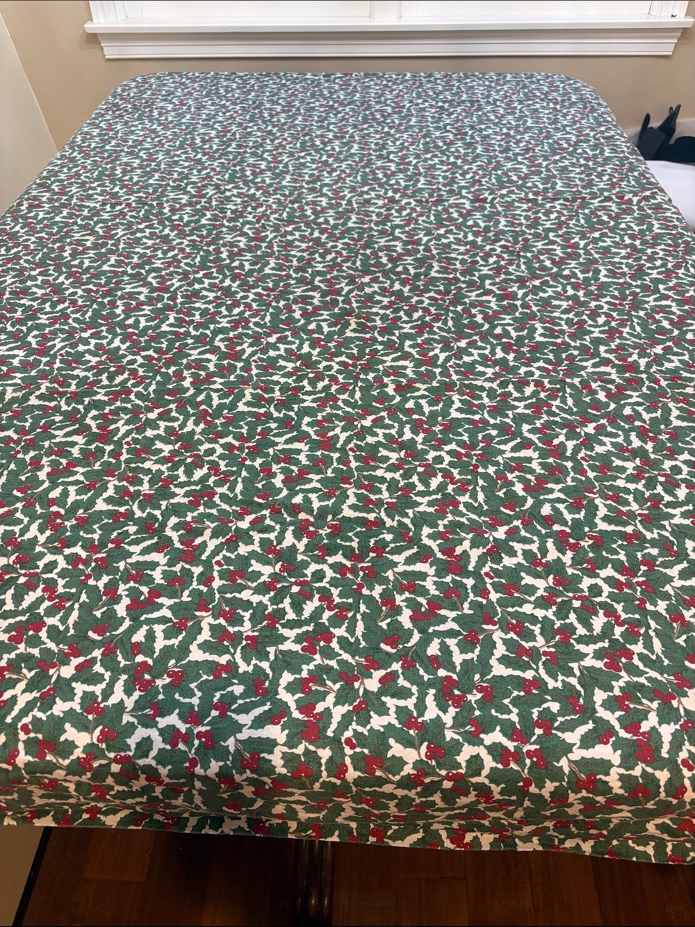 jcpenney Festive Holly Print Tablecloth in Green, Red & White - Picture 2 of 4